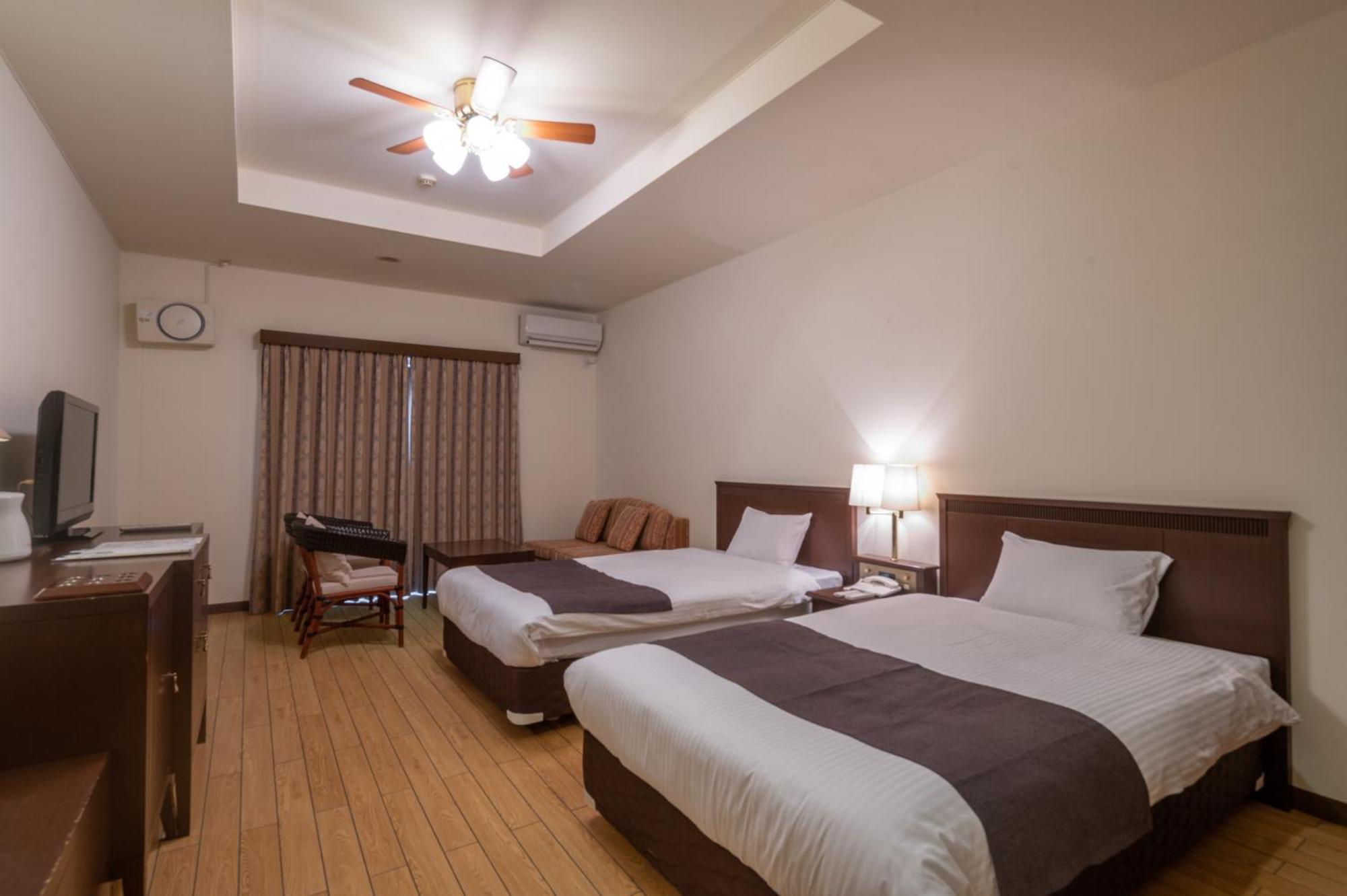 Hotel La Teada Iriomote Haemi Extérieur photo